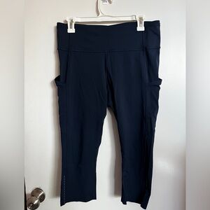 Lululemon Fast & Free High Rise Crop Navy Blue Leggings, size 12
